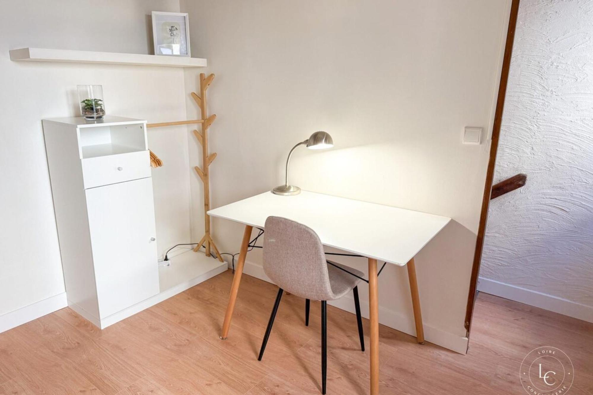 Apartment Le Penseur - Terrasse Et 1 - 38m2 Orleans